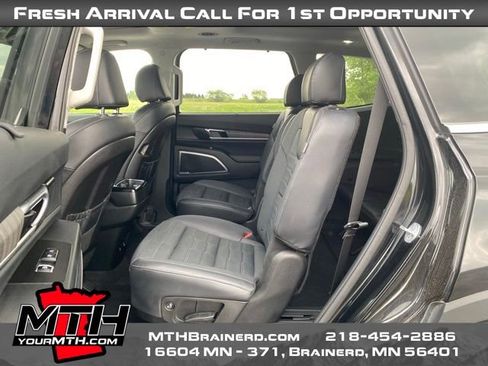 Used 2023 Kia Telluride SX X-Line AWD/4WD image 9