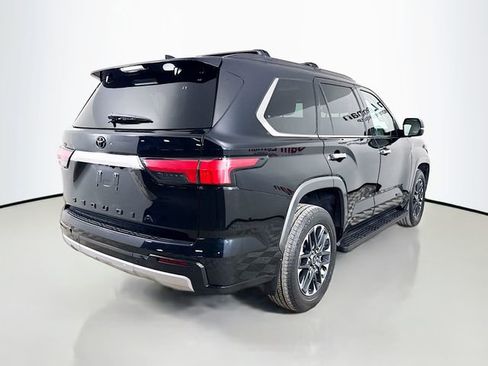 Used 2023 Toyota Sequoia Limited image 7