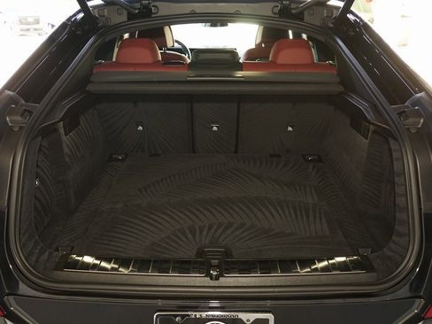 Used 2025 BMW X6 xDrive40i image 32