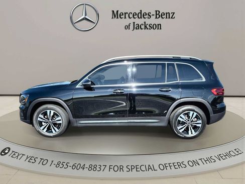 Certified 2025 Mercedes-Benz GLB 250 image 5