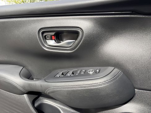 Used 2024 Honda HR-V EX-L image 21