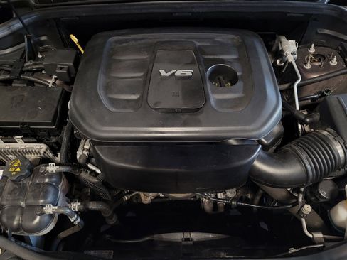 Used 2018 Jeep Grand Cherokee Limited AWD/4WD image 30