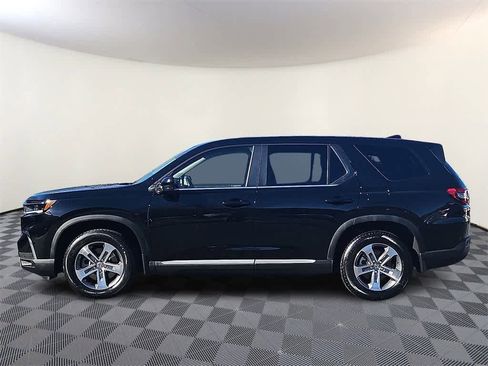 Used 2023 Honda Pilot EX-L image 6