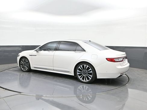 Used 2017 Lincoln Continental Reserve w/ Technology Package FWD image 5