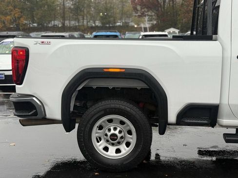 Used 2024 GMC Sierra 2500 Pro w/ Convenience Package image 8