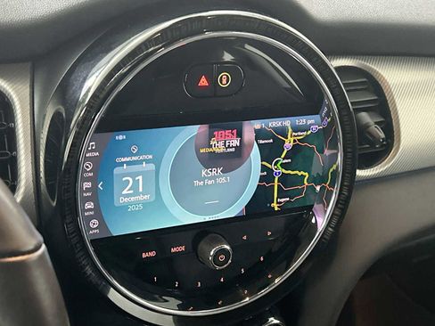 Used 2023 MINI Cooper SE image 12