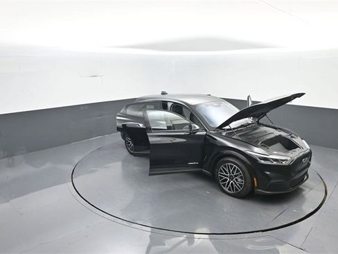 New 2025 Ford Mustang Mach-E Premium image 38