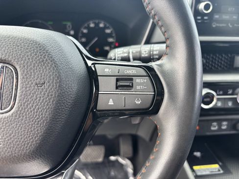 Used 2025 Honda CR-V Sport Touring image 29