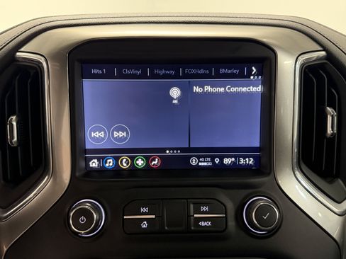 Used 2021 Chevrolet Silverado 1500 RST w/ Convenience Package II AWD/4WD image 8