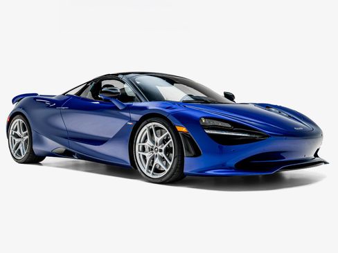 Used 2024 McLaren 750S Spider RWD image 5