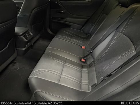 Used 2021 Lexus ES 300h w/ Accessory Package FWD image 22