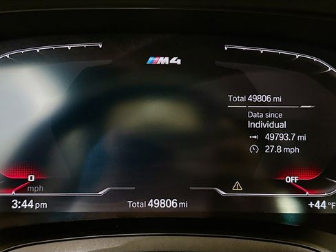 Used 2021 BMW M4 Executive 6-Speed Manual w/ Executive Package image 9