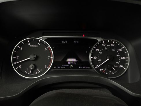 Used 2025 Nissan Rogue SV FWD image 37