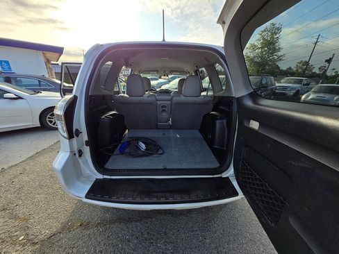 Used 2012 Toyota RAV4 EV image 25