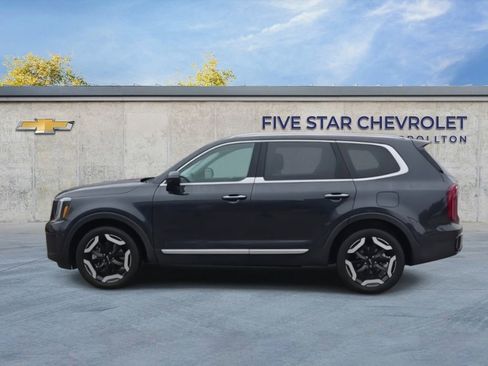 Used 2025 Kia Telluride S image 4