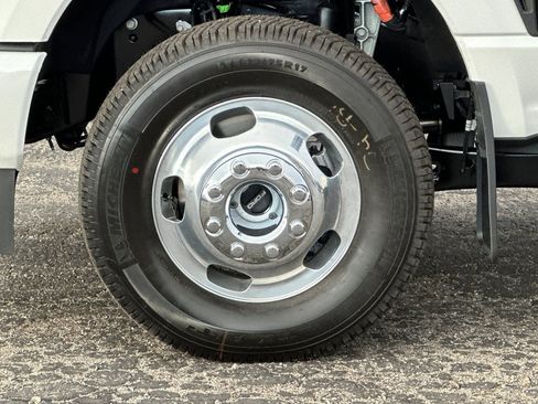 New 2026 Ford F350 Platinum image 24