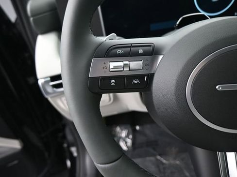 New 2026 Hyundai Tucson Limited AWD/4WD image 18