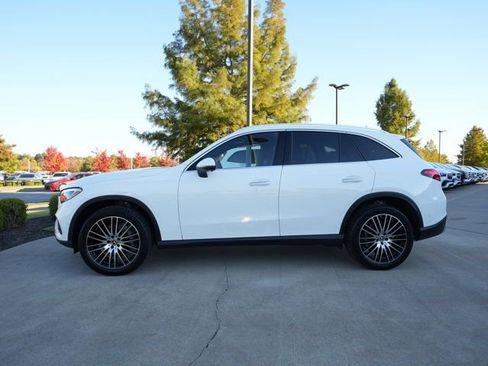 Used 2026 Mercedes-Benz GLC 300 4MATIC image 4