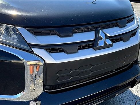 Used 2020 Mitsubishi Outlander Sport ES image 25