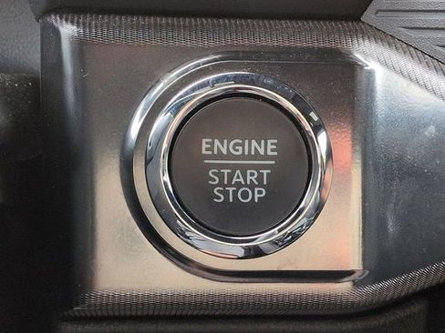 Certified 2024 Ford F150 Platinum w/ Equipment Group 702A High image 34