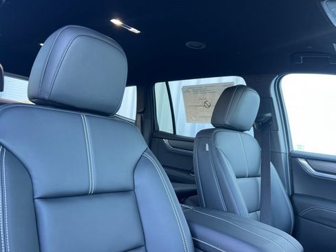 New 2026 GMC Acadia Elevation w/ Elevation Premium Package image 15