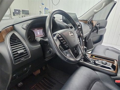Used 2021 Nissan Armada SL w/ Captain's Chairs Package image 18