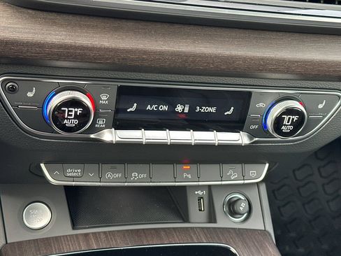 Used 2025 Audi Q5 2.0T Premium AWD/4WD image 19