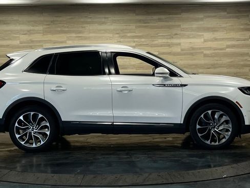 Used 2023 Lincoln Nautilus Reserve w/ Equipment Group 201A AWD/4WD image 21