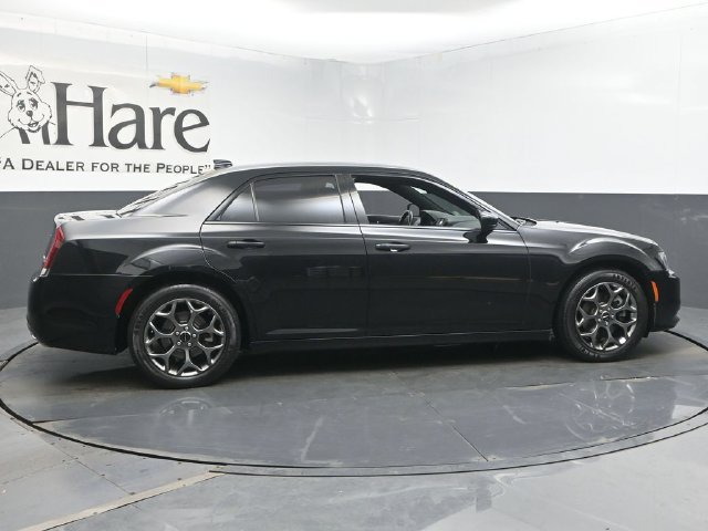Used 2016 Chrysler 300 S AWD/4WD image 39