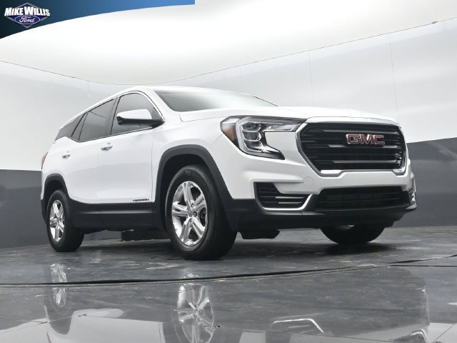 Used 2024 GMC Terrain SLE FWD image 17