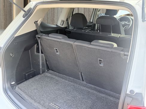 Used 2018 Volkswagen Atlas S image 65