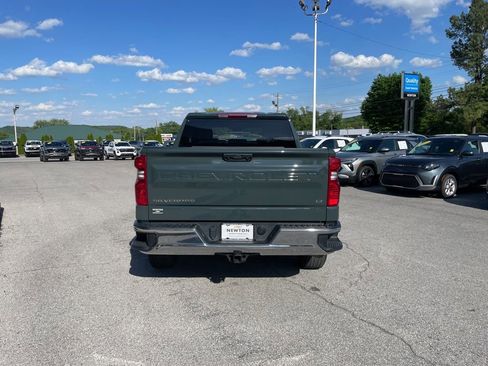 Used 2025 Chevrolet Silverado 1500 LT AWD/4WD image 40
