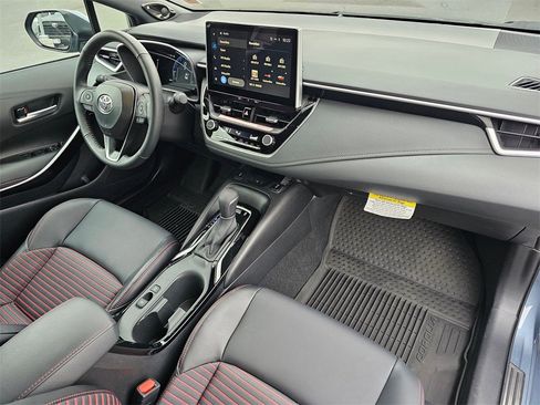 Used 2025 Toyota Corolla XSE image 11