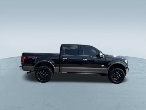 Used 2015 Ford F150 King Ranch w/ Equipment Group 601A Luxury AWD/4WD image 9