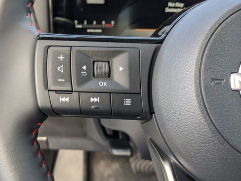 New 2025 Nissan Kicks SR w/ Illumination Package image 13