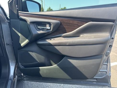 Used 2022 Nissan Murano Platinum image 17