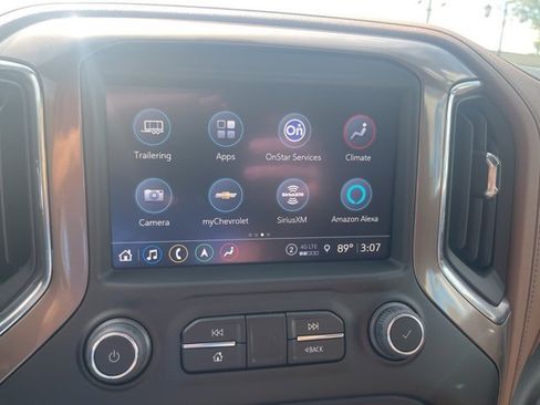 Certified 2022 Chevrolet Silverado 1500 High Country image 26