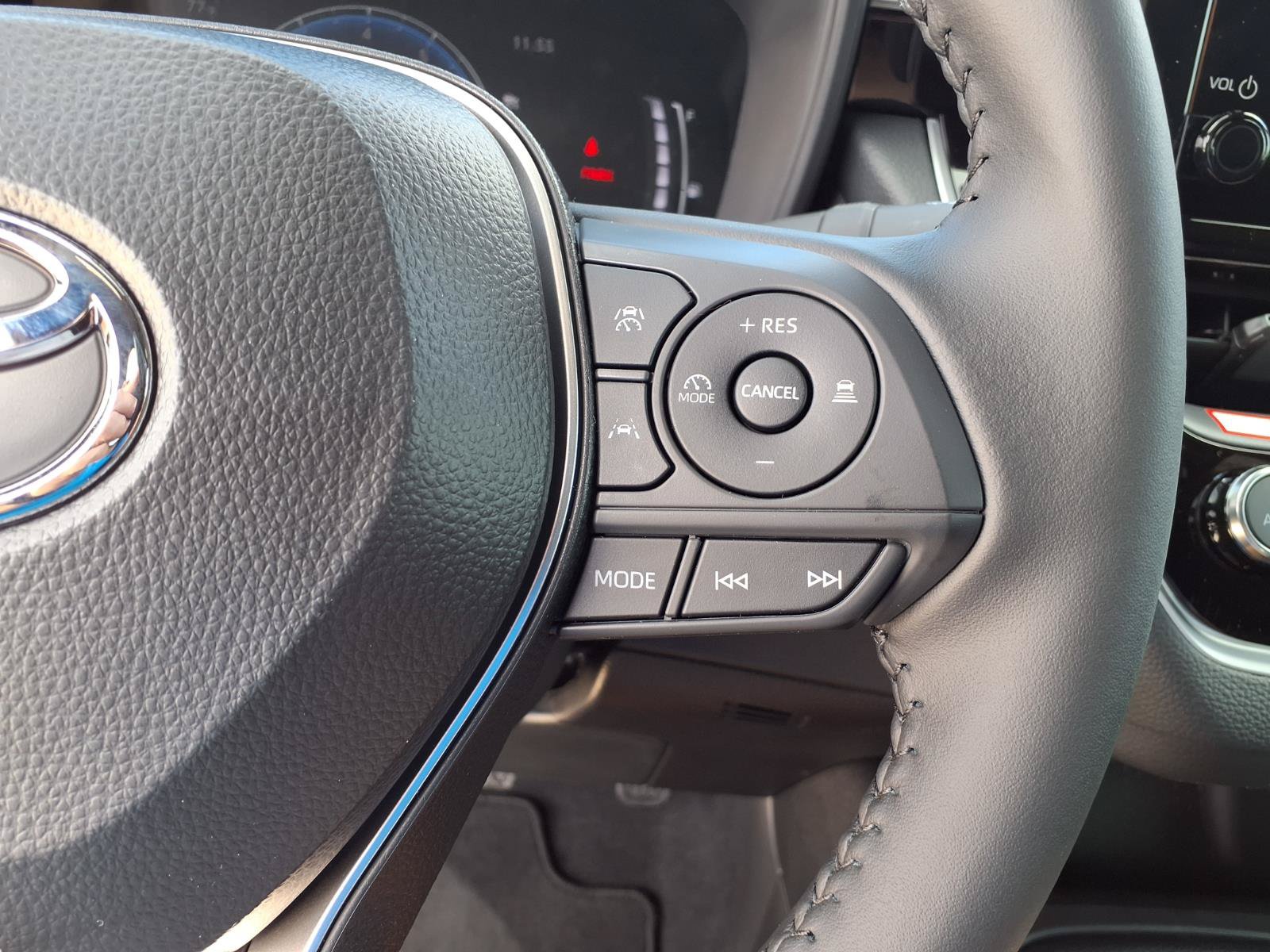 New 2027 Toyota Corolla SE FWD image 19