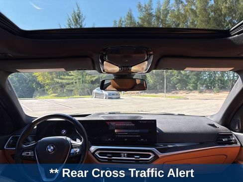 Used 2023 BMW 330i Sedan w/ Premium Package image 22