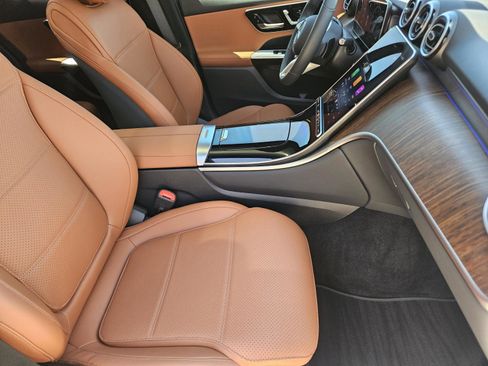 Certified 2026 Mercedes-Benz GLC 300 image 13