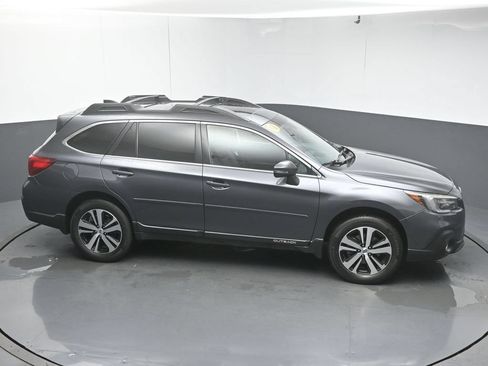 Used 2018 Subaru Outback 2.5i Limited AWD/4WD image 50