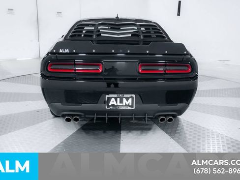 Used 2023 Dodge Challenger R/T Scat Pack RWD image 5