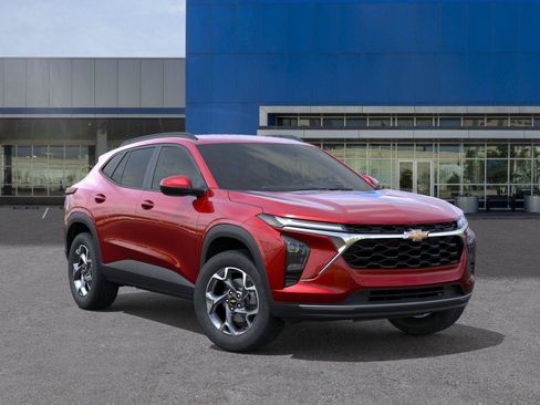 New 2026 Chevrolet Trax LT FWD image 7