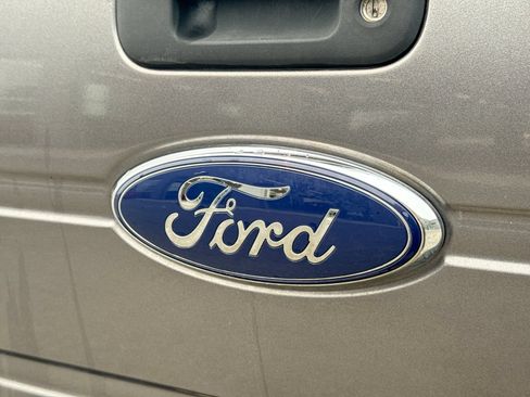 Used 2011 Ford F150 XLT w/ XLT Chrome Pkg AWD/4WD image 14