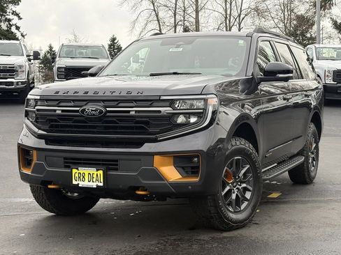 New 2026 Ford Expedition Tremor image 1