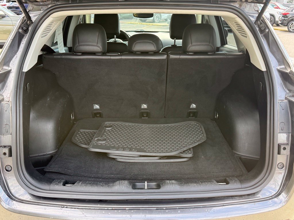Used 2019 Jeep Compass Latitude w/ Cold Weather Group AWD/4WD image 17