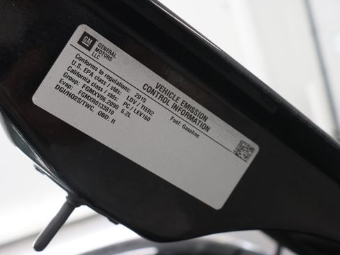 Used 2015 Chevrolet Corvette Stingray Coupe w/ 3LT Preferred Equipment Group RWD image 17