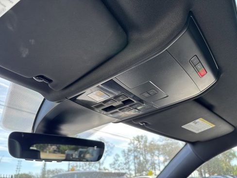 Used 2023 Volkswagen Atlas Cross Sport SEL Premium R-Line image 12