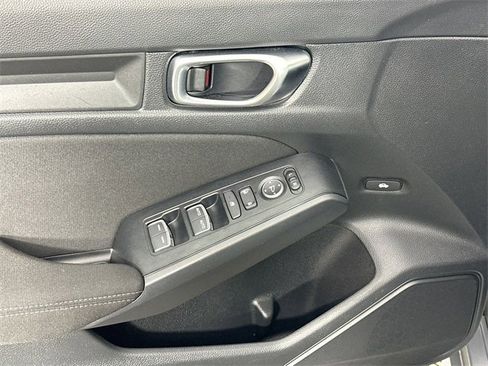 Used 2025 Honda Civic Sport image 23