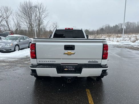 Used 2019 Chevrolet Silverado 3500 High Country w/ Duramax Plus Package image 8